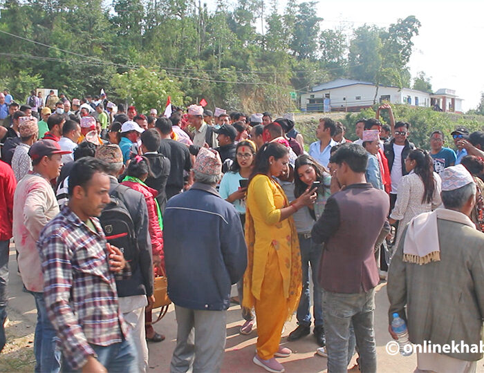 धादिङमा काँग्रेसले लालकिल्ला भत्काउदै विजयको झण्डा फहरायो ।