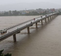 नारायणी नदी क्षेत्रमा अनाधिकृत रुपमा बनेका संरचना हटाउन महानगरको निर्देशन