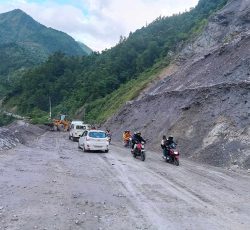 मुग्लिन-नारायणगढ सडक दुई तर्फि नै सञ्चालनमा