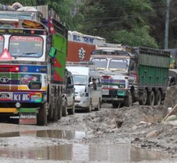 नौबिसे-मलेखु सडकखण्ड १५ दिनका लागि राति बन्द