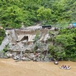 सिमलतालबाट त्रिशूली किनारमा ट्रक खस्यो